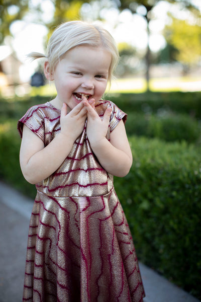 Reese Twirl Scarlet Shimmer