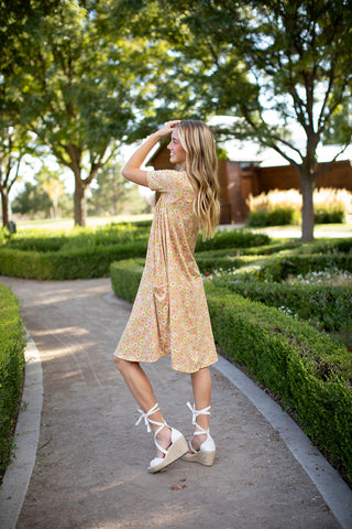 April Dress Retro Floral