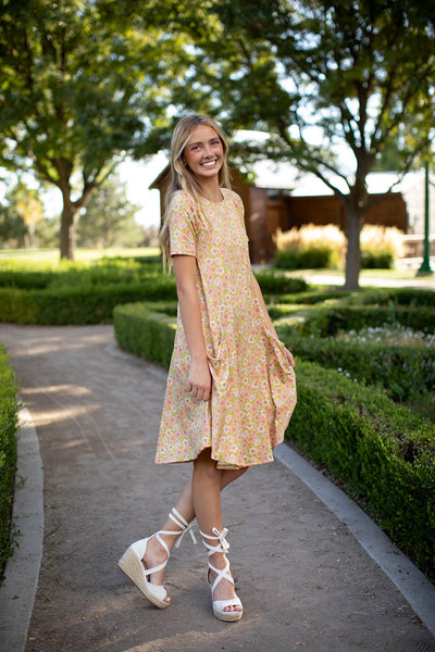 April Dress Retro Floral