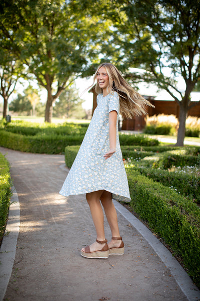 April Dress Blue Daisy