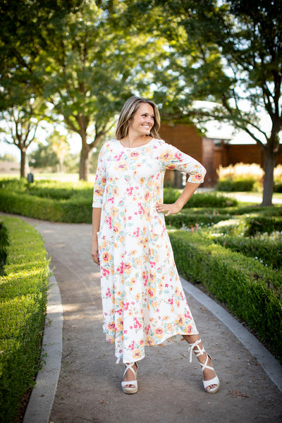 Jessi Dress Chantilly Bloom