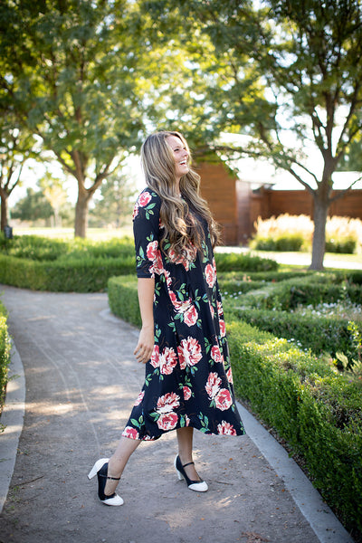 Jessi Dress Black & Peach Floral