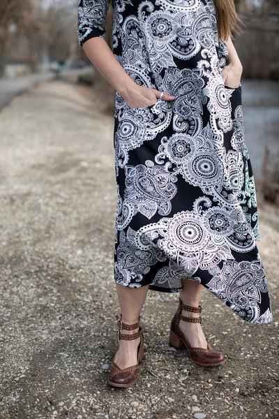 Jessi Dress Mandala Lace