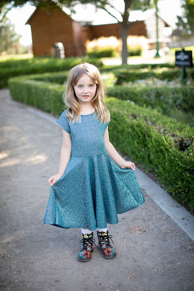 Reese Twirl Mermaid Confetti