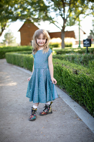 Reese Twirl Mermaid Confetti