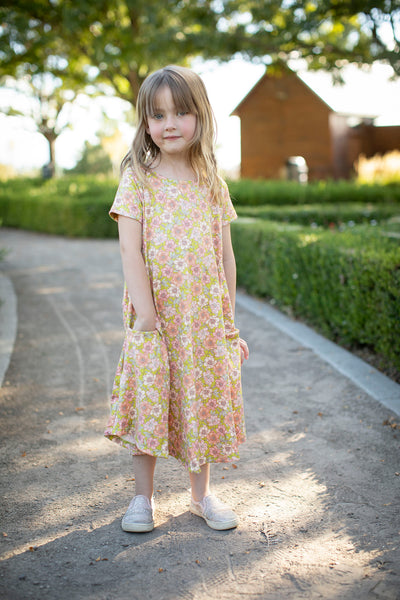 Mini April Stormy Retro Floral